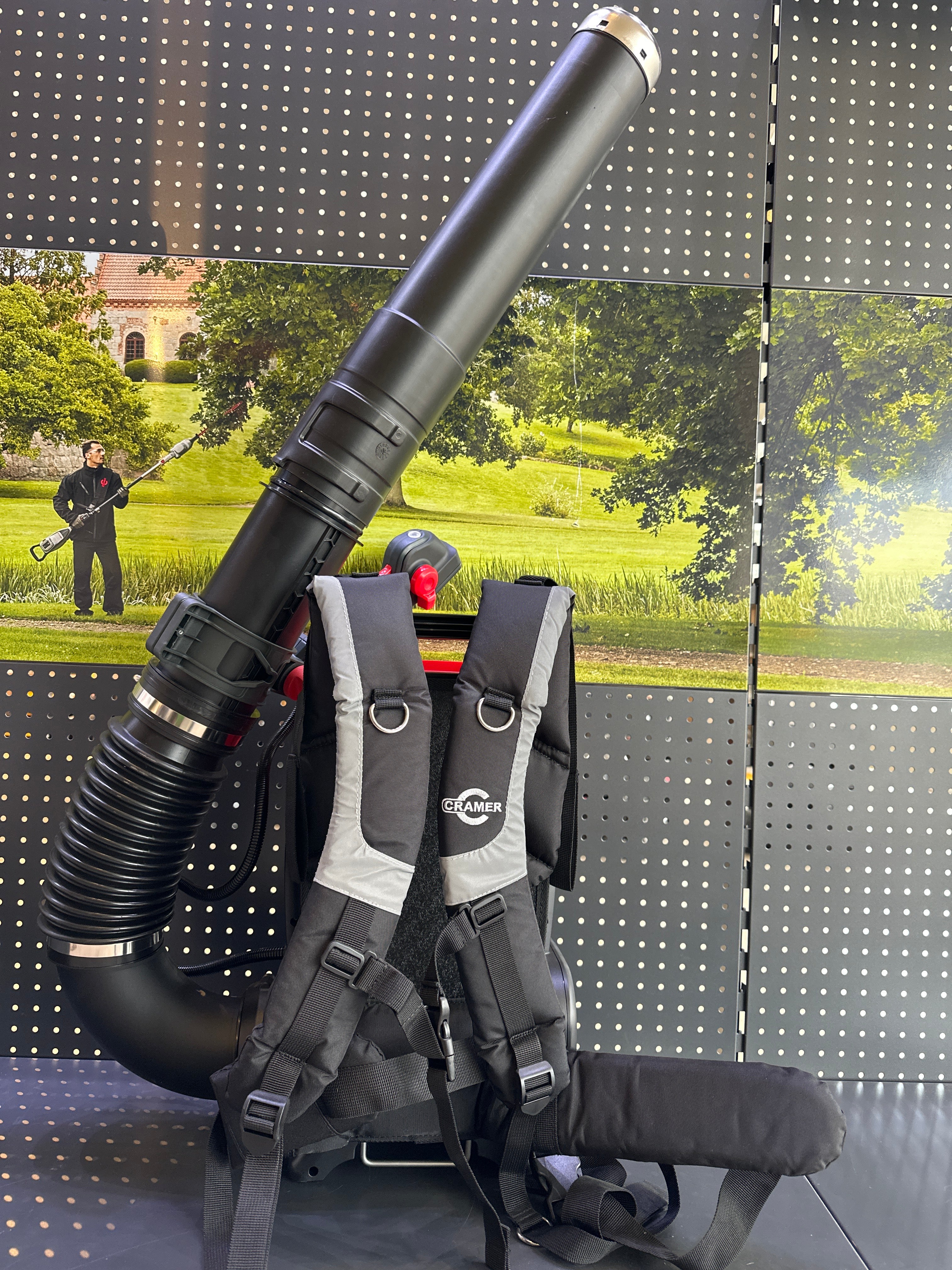 Cramer Ryggburen Lövblås 82V – Dual Port (82B36)