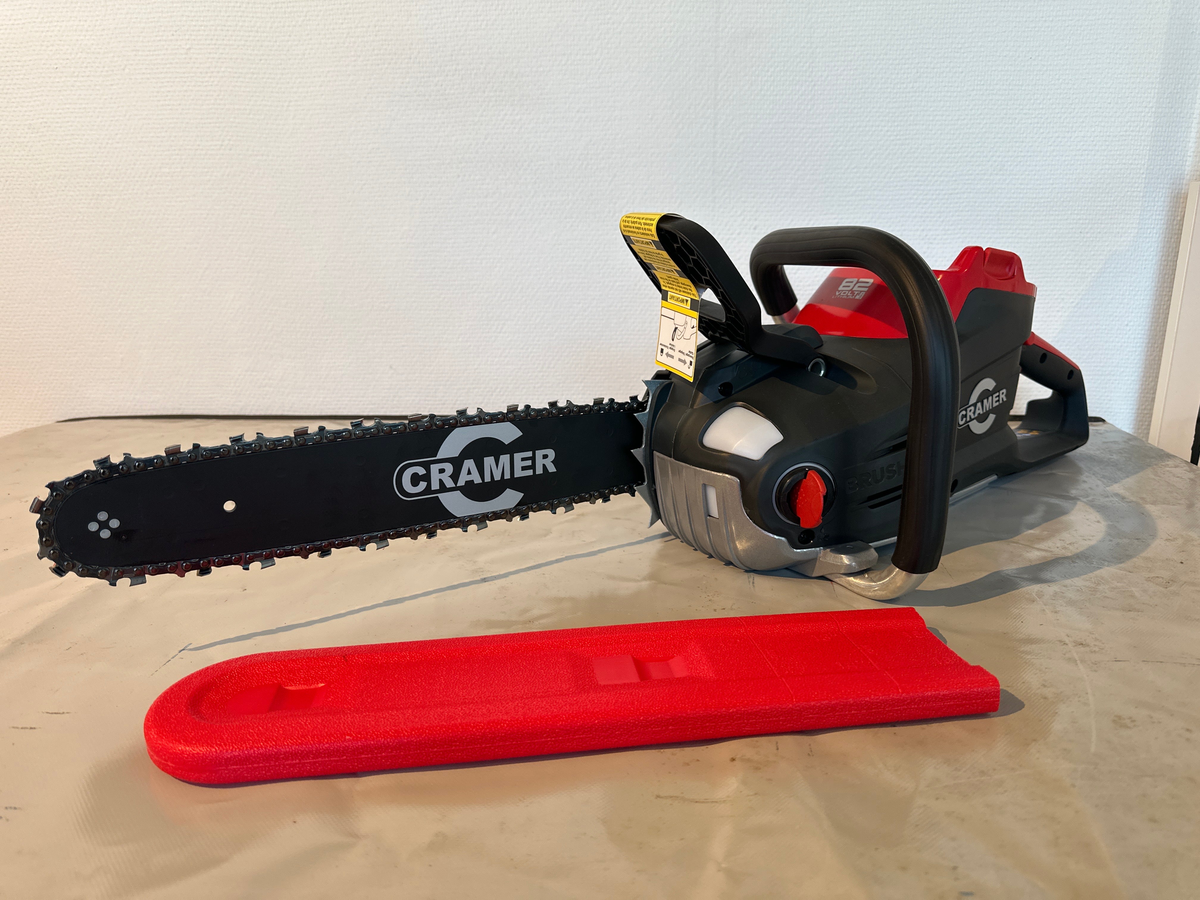 Cramer Motorsåg 82V – Batteridriven Kedjesåg 38 cm (82CS34)