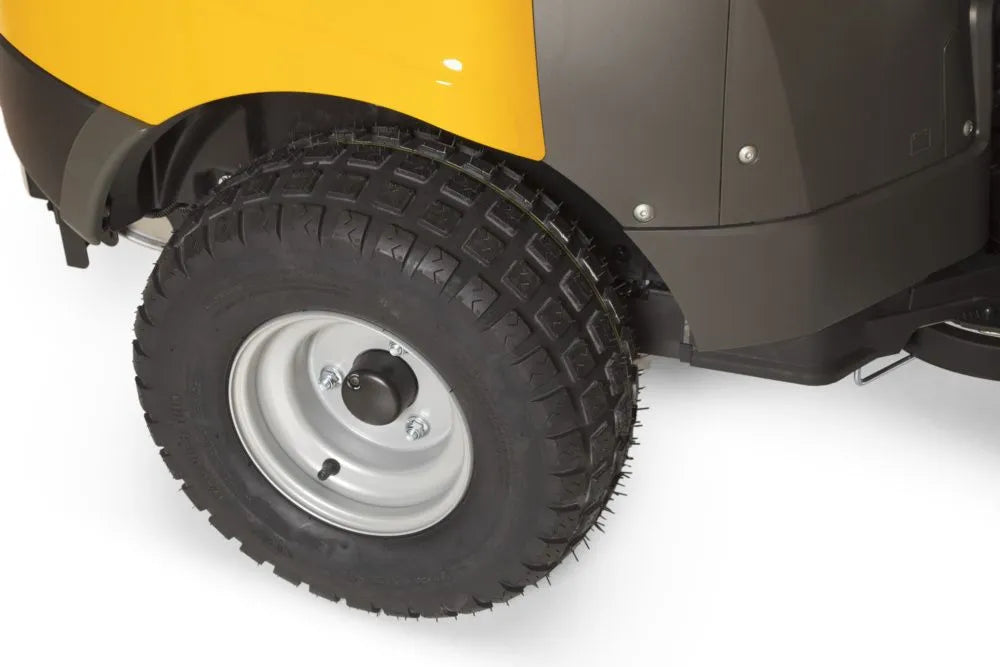 Stiga Park 900 AWX 4WD Åkgräsklippare